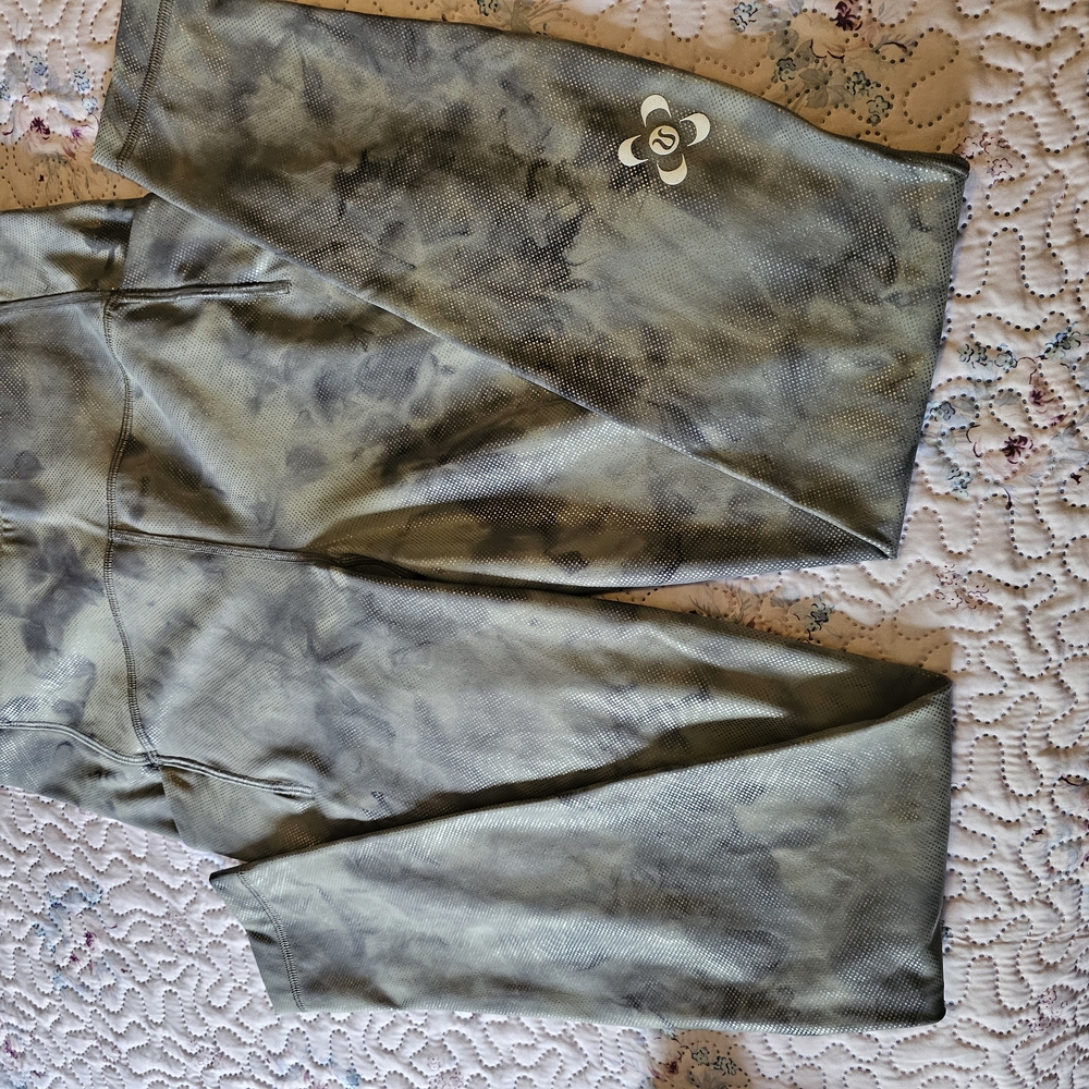 Lululemon Leggings  Green Tie-Dye